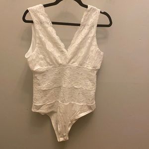 Like new lace bodysuit!